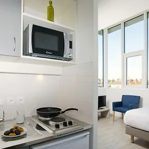 3* Apart-hotel Sejours & Affaires Paris-davout
