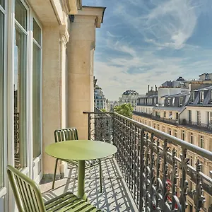 Numa Champs-elysees Апарт-отель