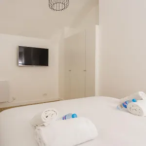 Apartamento Cmg Rivoli/ Notre-dame I