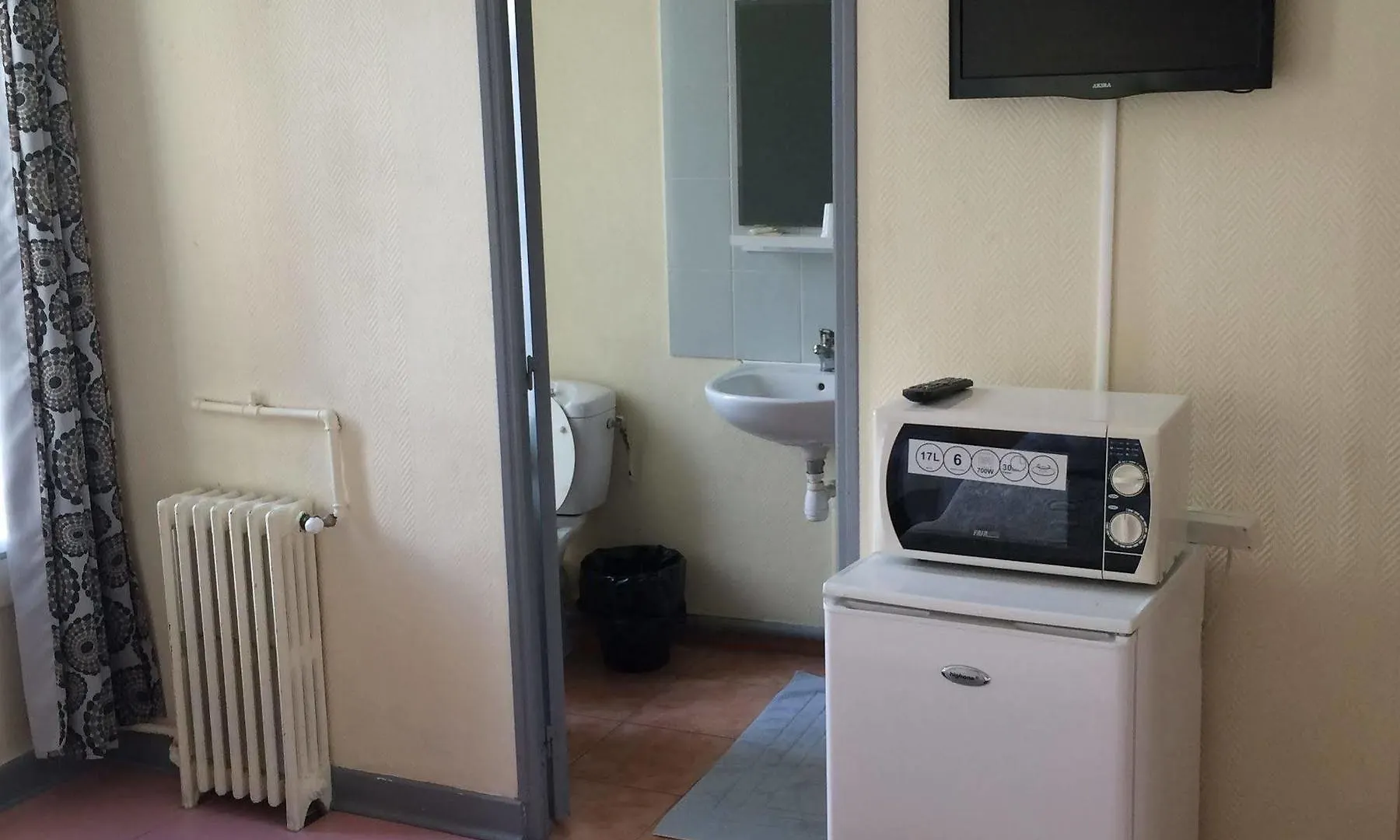 Au Royal Mad Hotel Paris